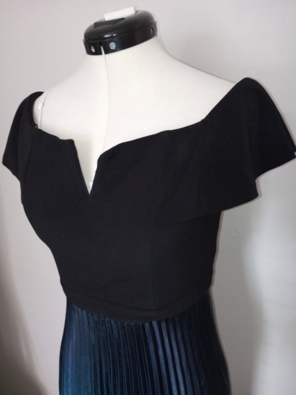 Agua dresses maxi black/green size 6